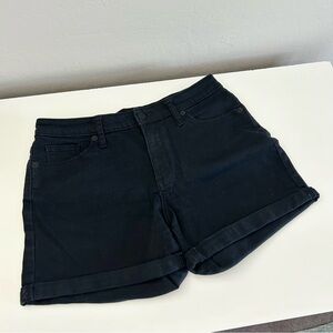 Universal Thread Black Jean Shorts High Rise Midi Casual | Rolled Hem